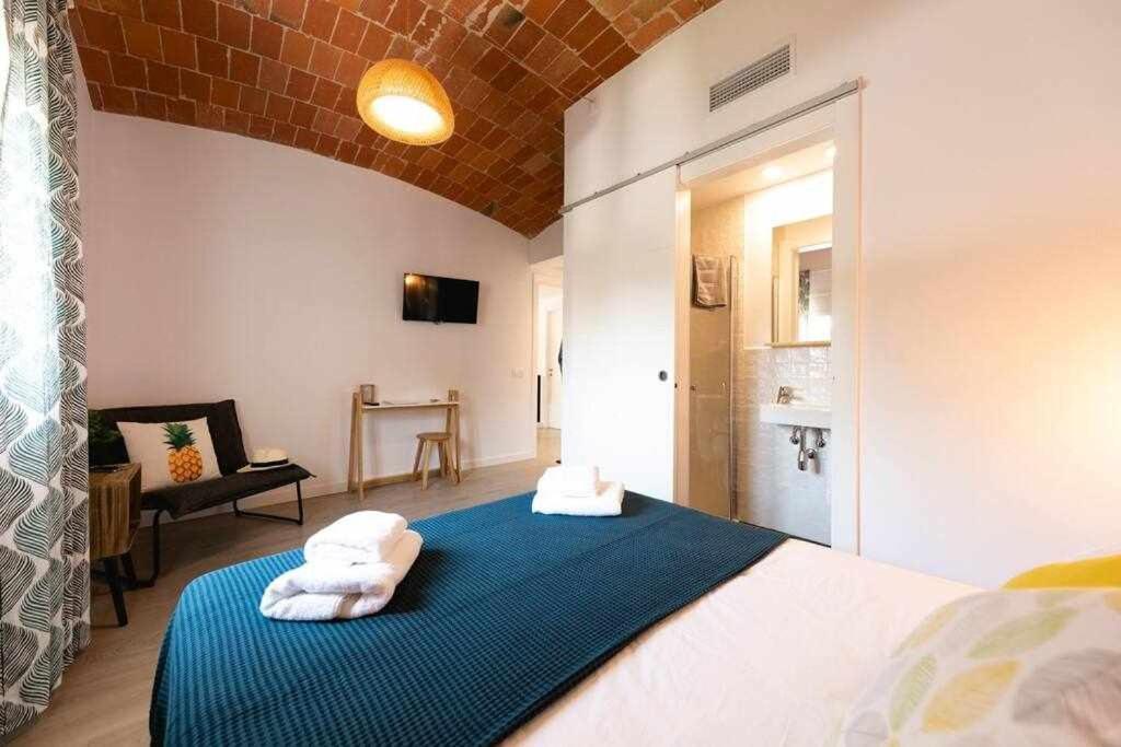 Newly Renovated Room W Pool & Bikeparking Girona Szoba fotó